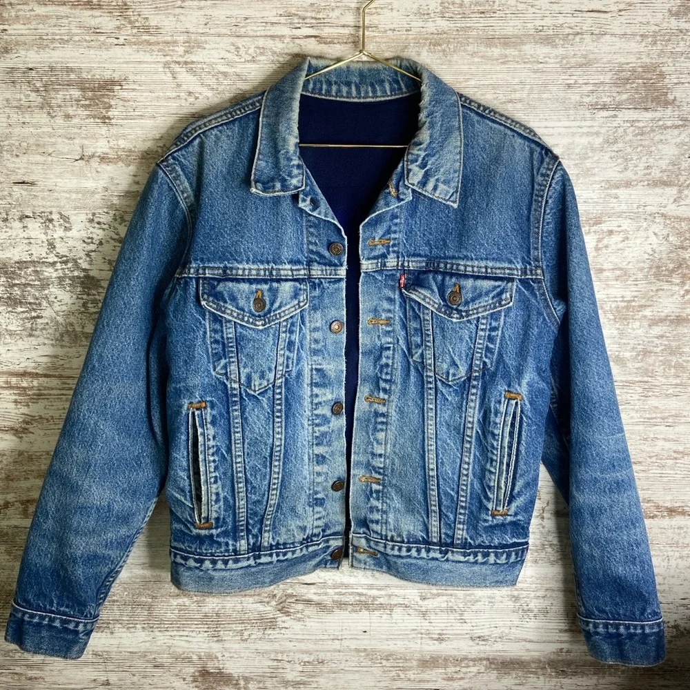 Vintage Levi's denim trucker jean jacket lined Sz 38 small‎ Good condition